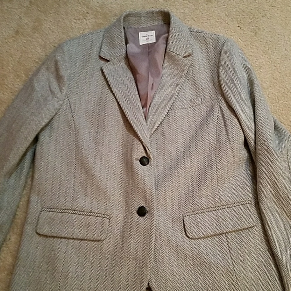Gorgeous Herringbone Gap Euc Blazer - image 2